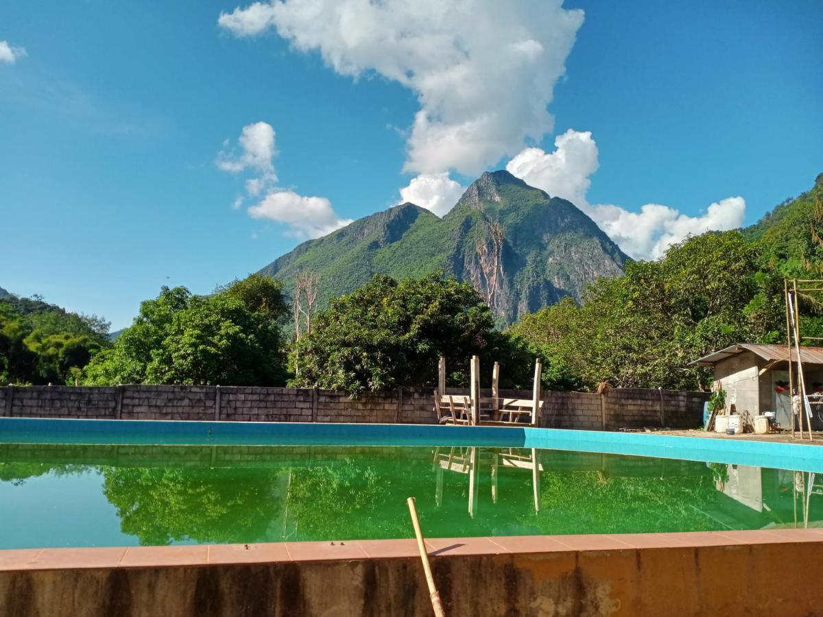 Nongkhiaw Campingsite Swimming Pool Hotel Ban Phathok Ngoại thất bức ảnh