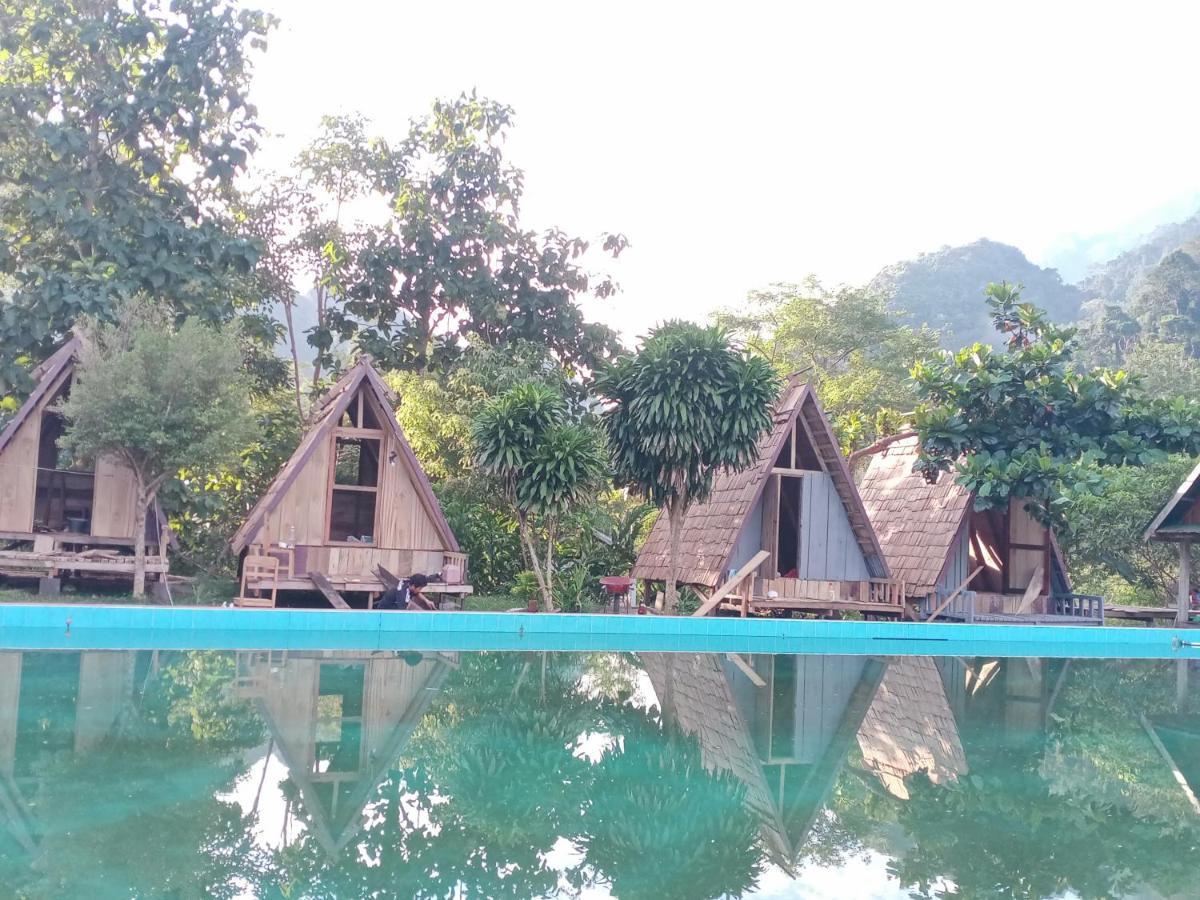 Nongkhiaw Campingsite Swimming Pool Hotel Ban Phathok Ngoại thất bức ảnh